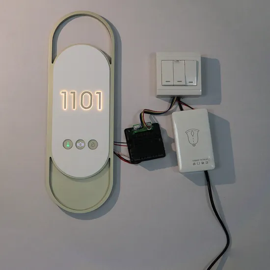 호텔 객실 번호가 표시된 디지털 LED 사인